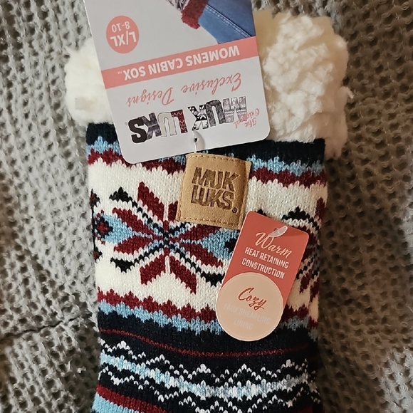 Muk Luks Cabin Socks Size L–XL (8–10) NWT Cozy Knit Slipper Socks - Picture 5 of 10